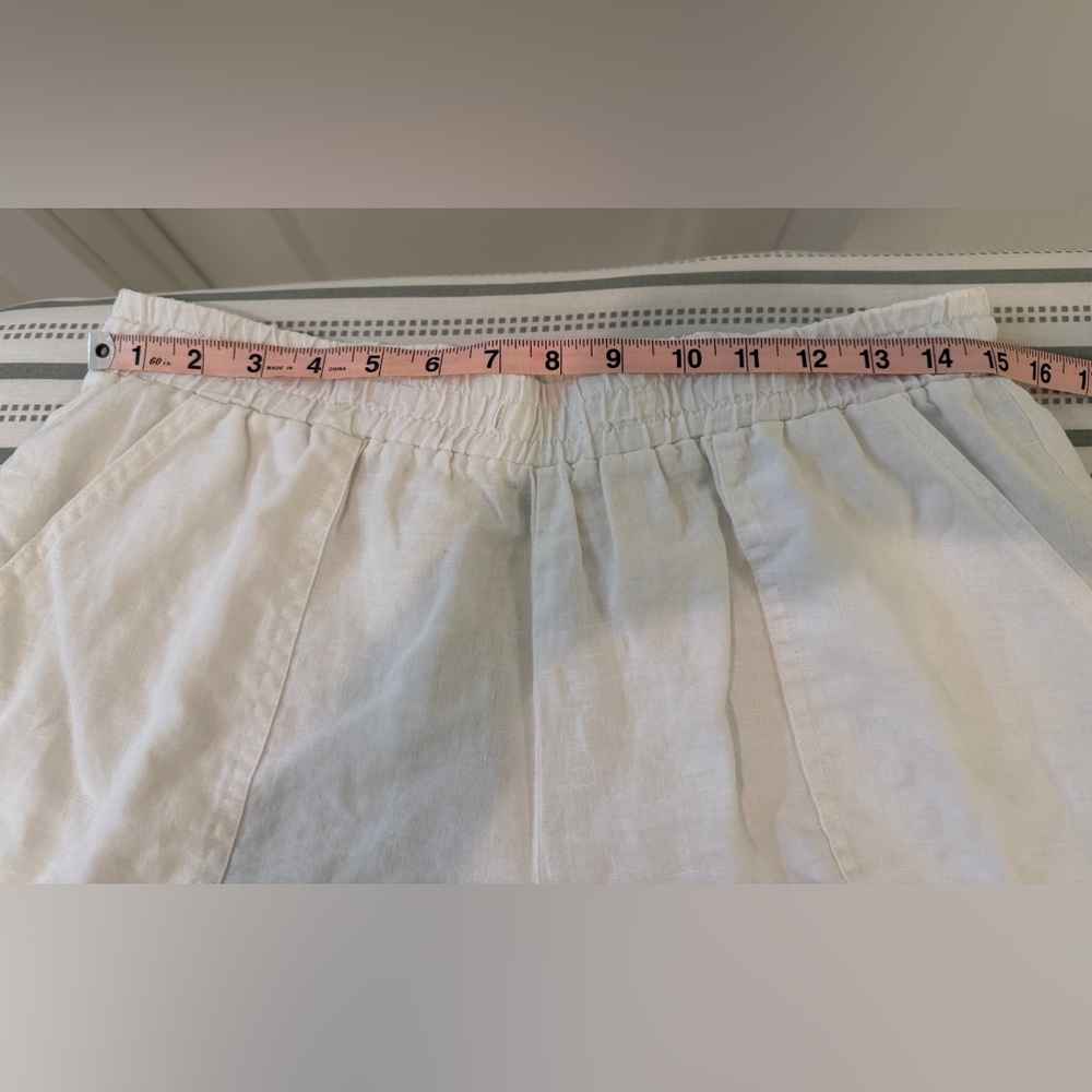 Pure Navy Brand - White Linen Elastic-Waist Women’s Shorts - Picture 6 of 11